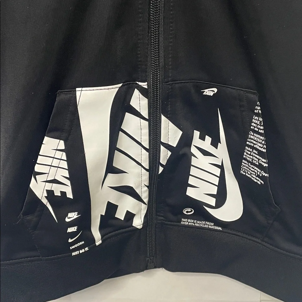 Nike Boys Logo Pocket Full Zip Hoodie 6/7 Toddler